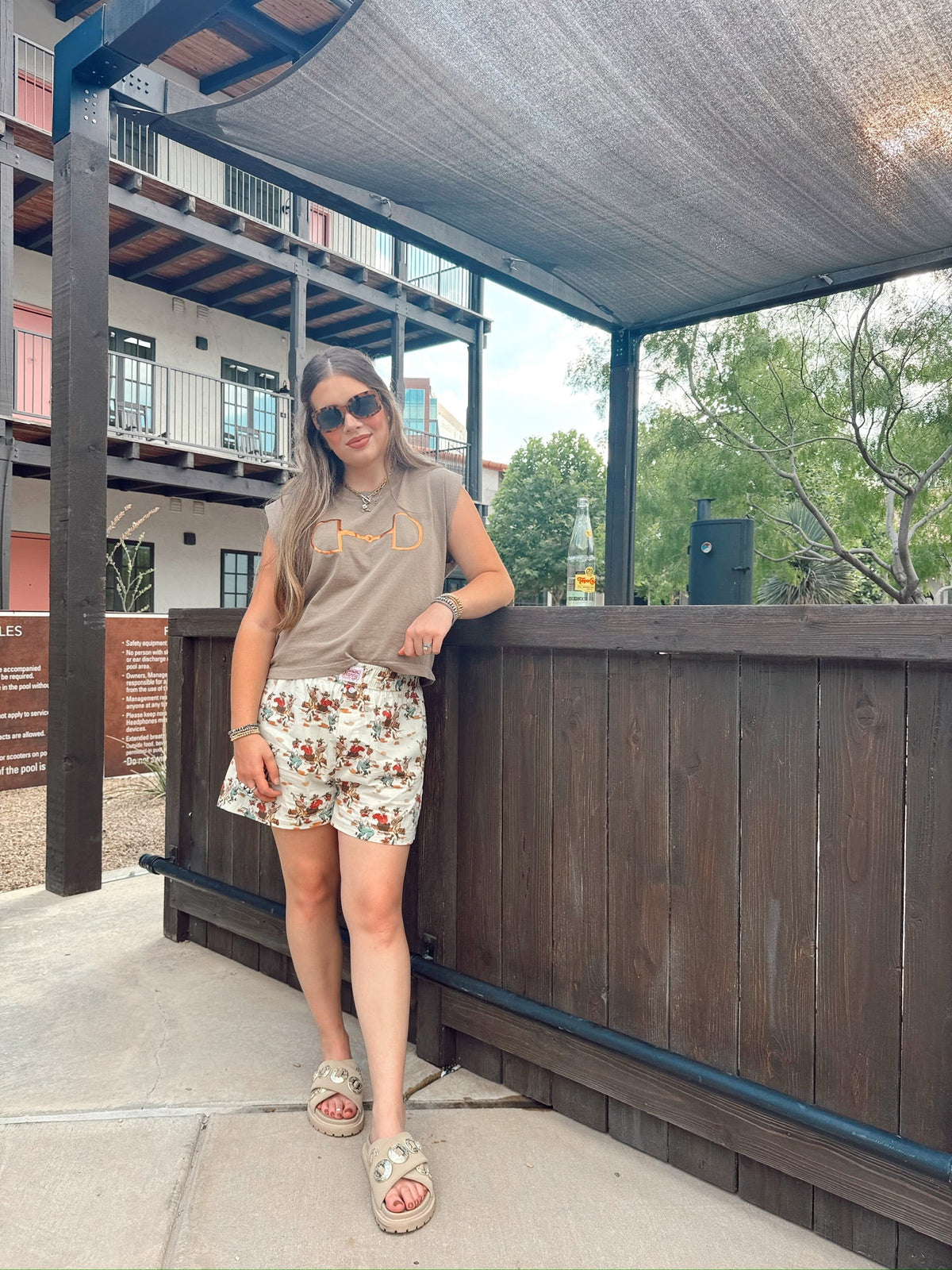  The Wagon Wheel Shorts