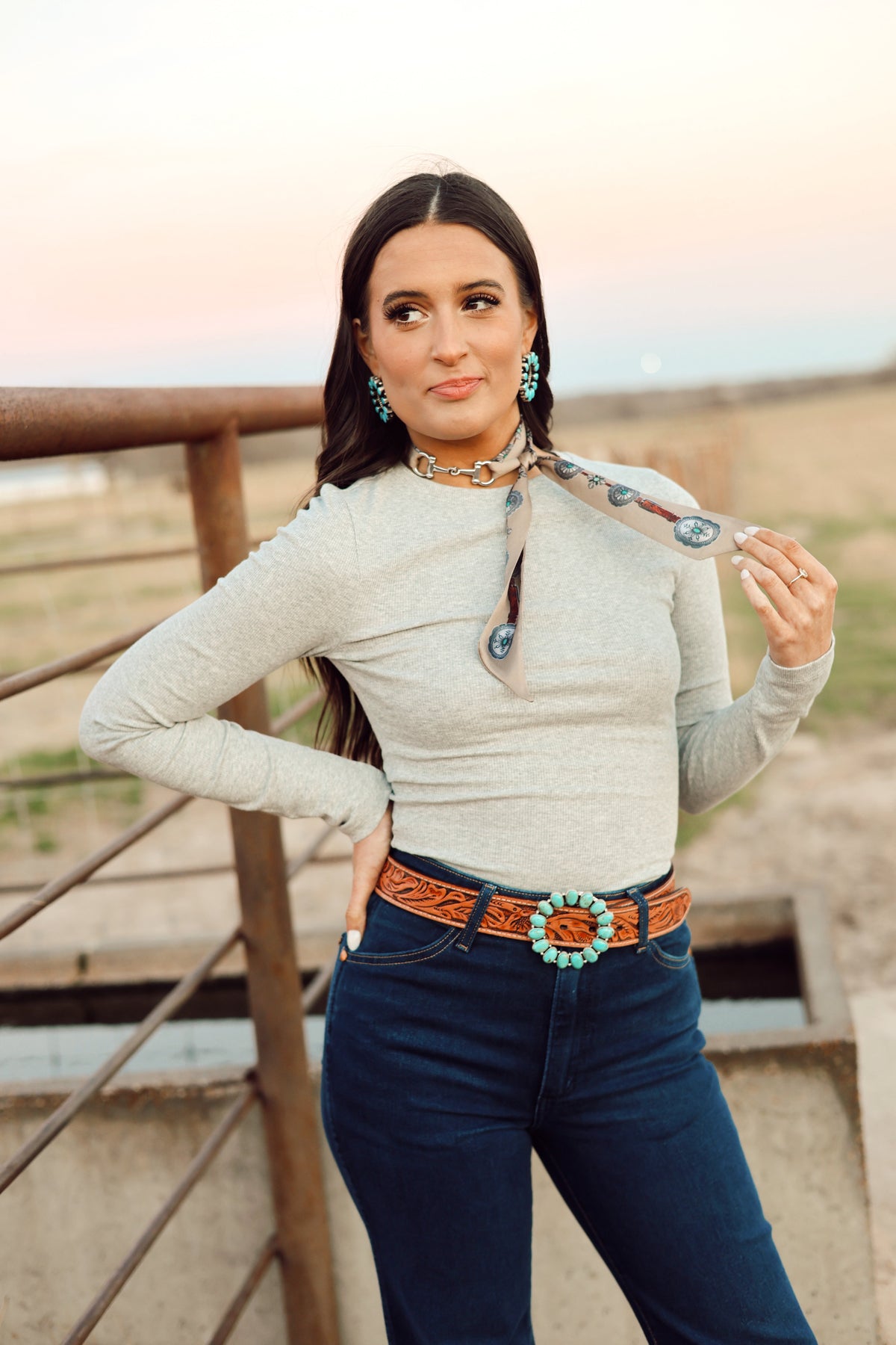  The Bakersfield Top In Grey