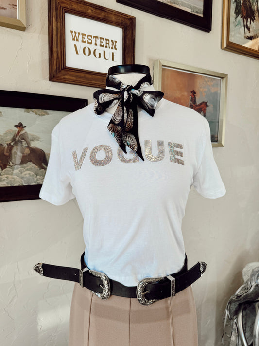  Vogue Cropped T-Shirt